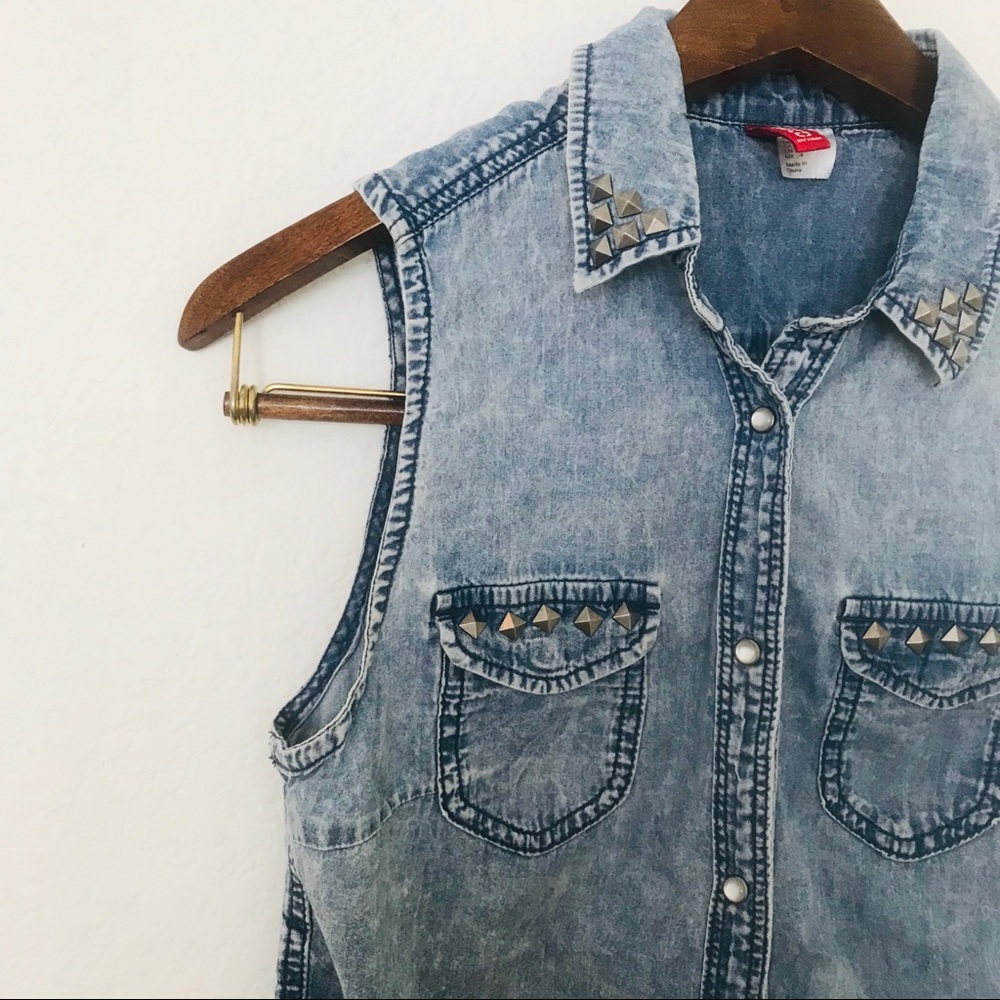 H&M Studded Chambray Button Down Tank